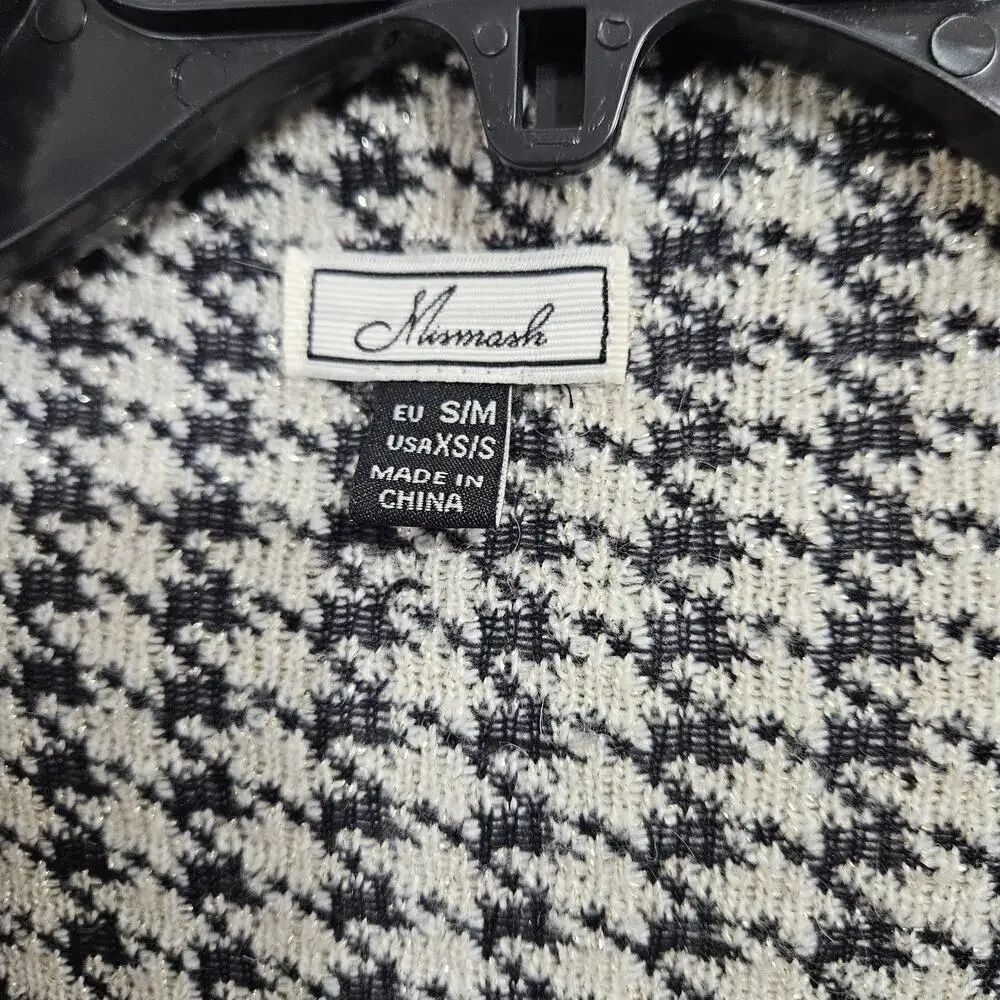 Houndstooth Open Front Long Sleeve Cardigan. Size Small. - Picture 5 of 6